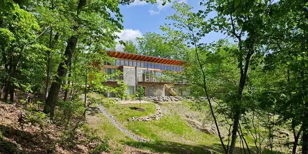 559 BESSIE BELL MOUNTAIN ROAD