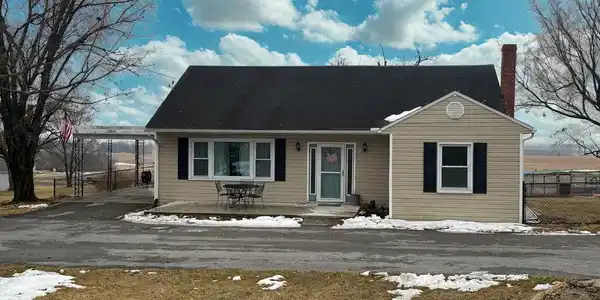 10808 LINCOLN WAY