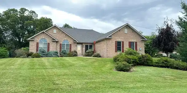 825 PARKVIEW ESTATES ROAD