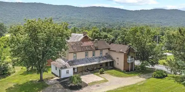 17595 FANNETTSBURG ROAD EAST