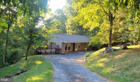 265 LUCKE WAY