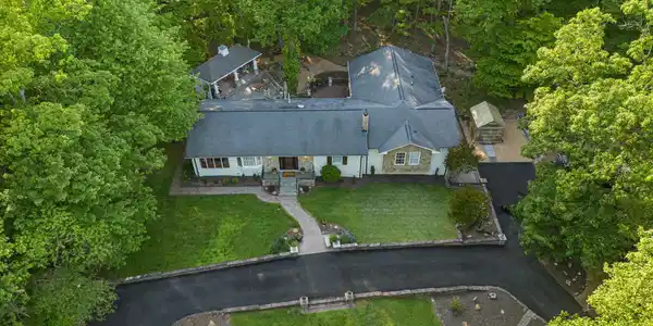 3800 MOUNTAIN ROAD