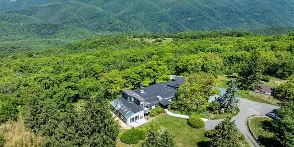 7098 BUCKS ELBOW MOUNTAIN RD
