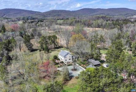 5450 STONY POINT PASS