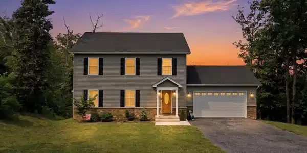 524 LOWER VALLEY ROAD