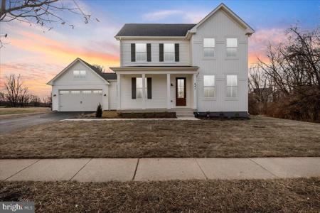 641 SWALLOWTAIL DRIVE