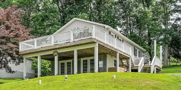 2254 WYNONAH DRIVE