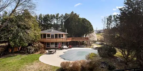 10803 CREST HILL ROAD