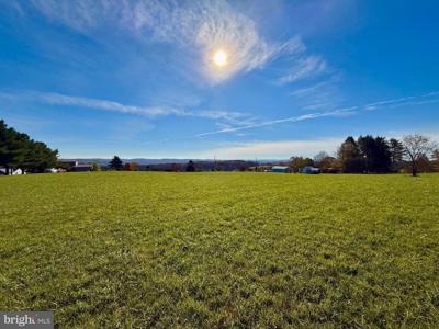 Country Breeze Drive COUNTRY BREEZE DRIVE