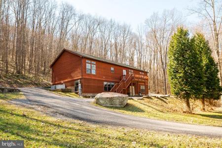 2228 HOYES RUN ROAD