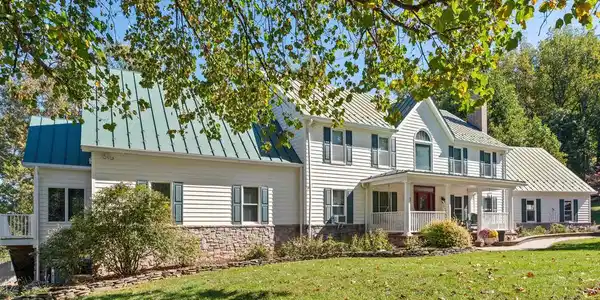 7384 AWSLEY LANE