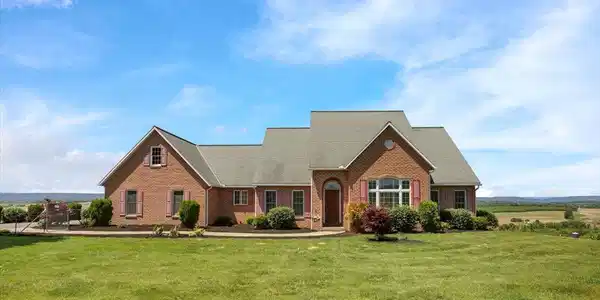 511 SUMMER HILL ROAD