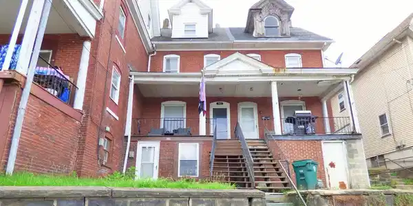 142 BANKWAY STREET