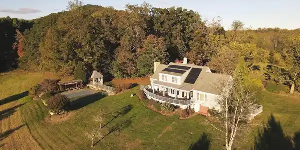 643 RICHMOND ROAD