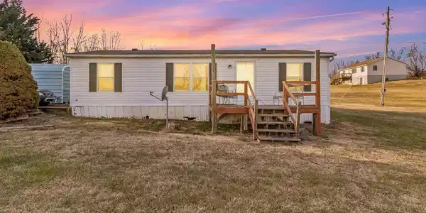 88 CHET DRIVE