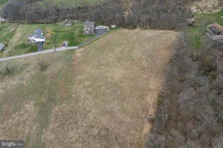 160 NITTANY TERRACE LANE