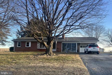 13339 BUCHANAN TRAIL W