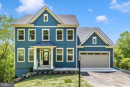 6434 LAKERIDGE DRIVE