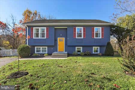 975 MEADOW COURT