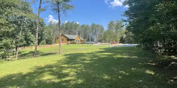 140 PINE TREE COURT