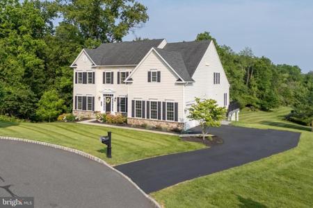 3557 KILDARE COURT