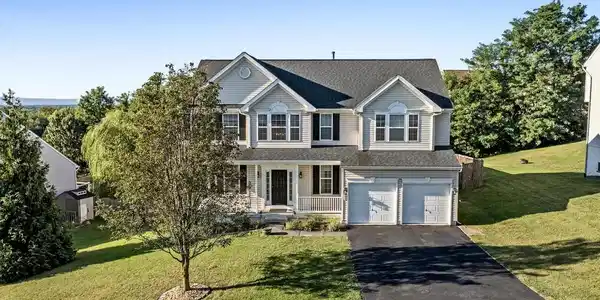 292 FORTRESS DRIVE