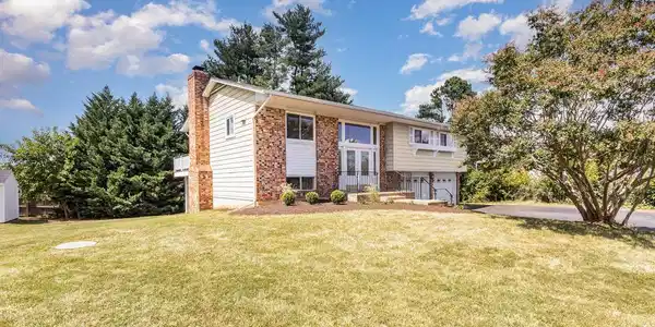 4216 HIGH RIDGE ROAD