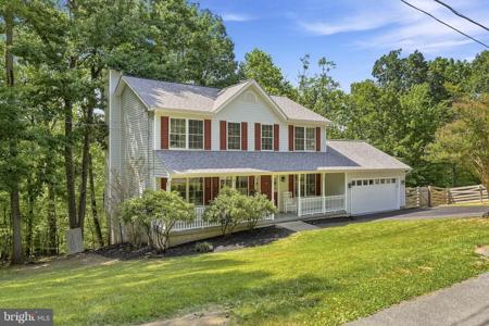 152 WHITE OAK COURT