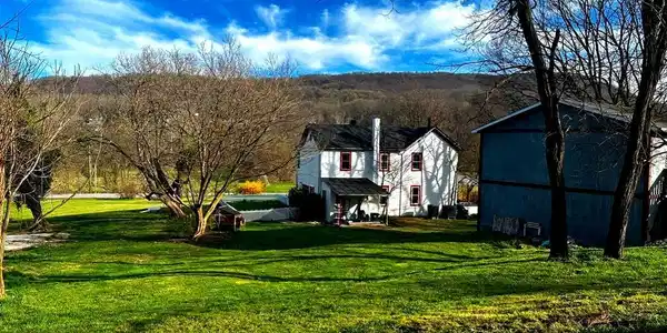 1235 RIVER ROAD