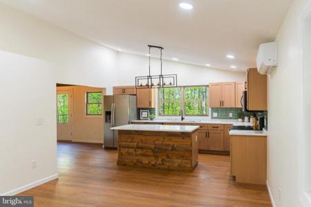 2614 LAKE FERNDALE DR.