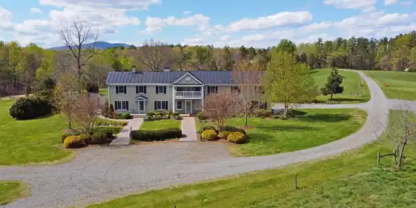 928 SLATE MILL RD
