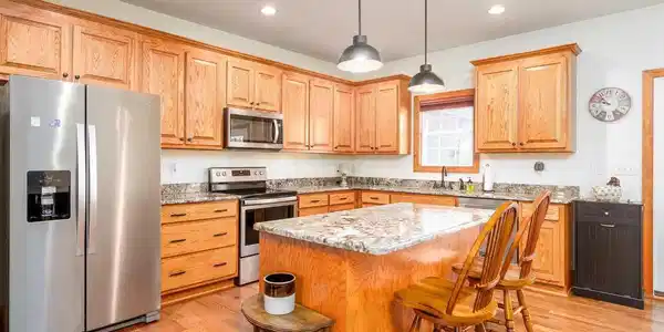 125 STONE DR