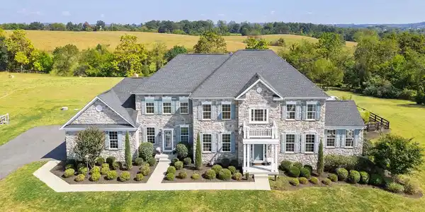 15124 OMEGA COURT