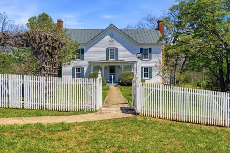 15 CHILTON LANE