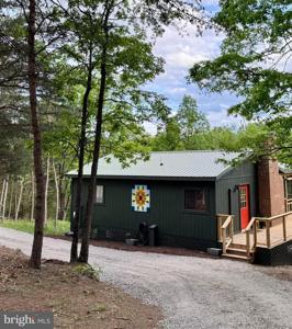 828 SNYDER'S RIDGE