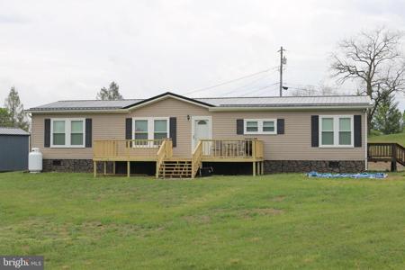 409 SKY VALLEY DRIVE