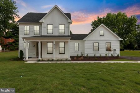 3805 BROOK DRIVE