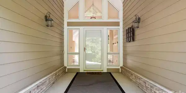 Image 4 Image 4