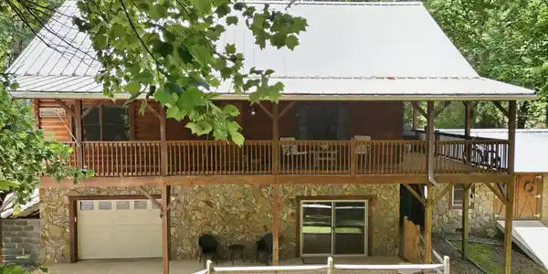 25 Theresa Terrace Road