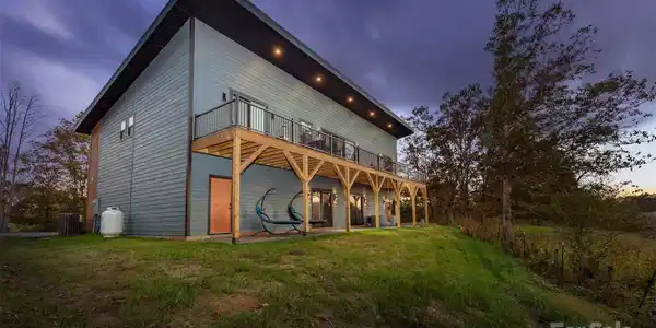 28 Trinity Hills Drive