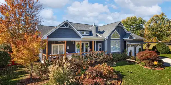 114 Upper Grove Lane