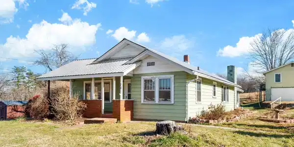 71 Lower Glady Fork Road