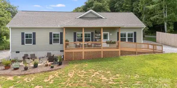372 Garren Creek Road