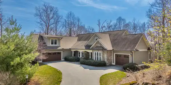 439 Monarch Road