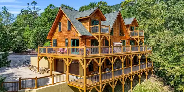 219 Highland Heights