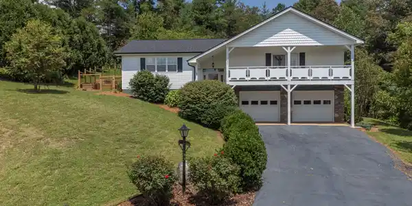 142 Ridge Brook Drive