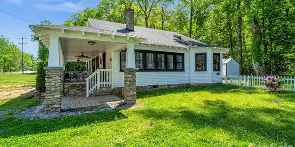 2355 Soco Road