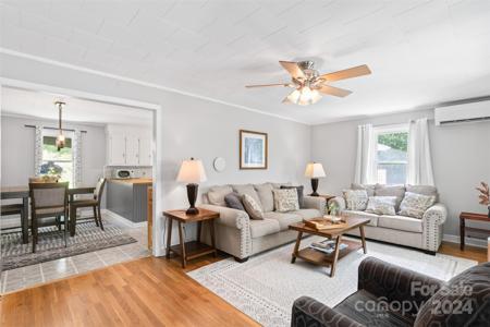 255 Chestnut Hill Road