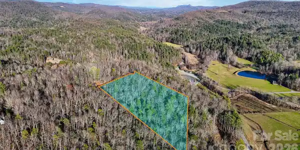 130 Brown Bear Ridge Trail