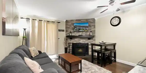 301 Pinnacle Inn Road